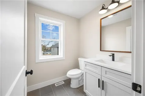 89 Street Agnes Avenue Woonsocket RI 02895