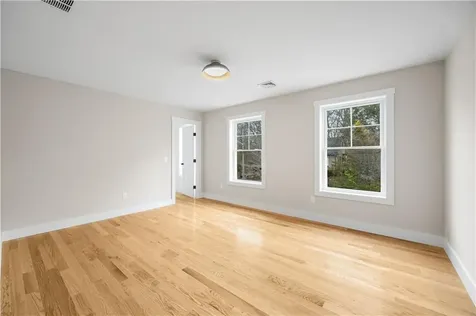 89 Street Agnes Avenue Woonsocket RI 02895