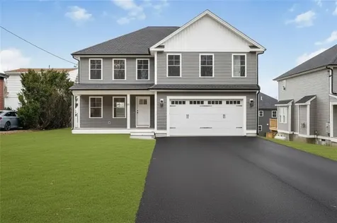 89 Street Agnes Avenue Woonsocket RI 02895