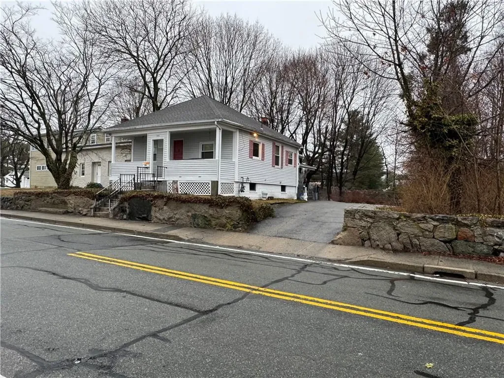 165 Borden Avenue Johnston RI 02919