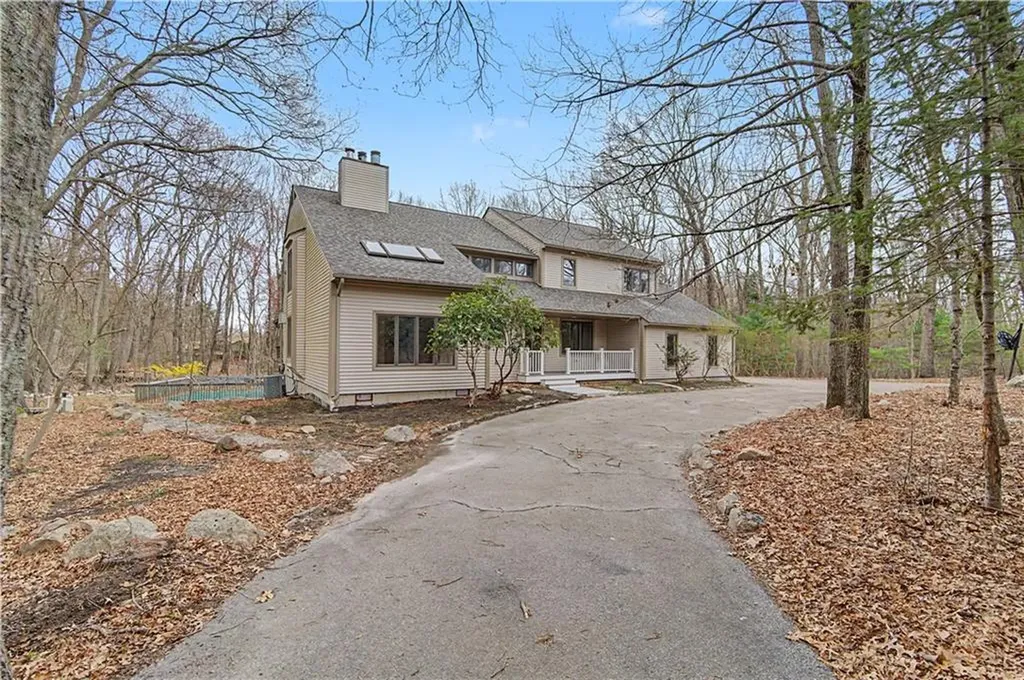 26 Trout Brook Lane Scituate RI 02831