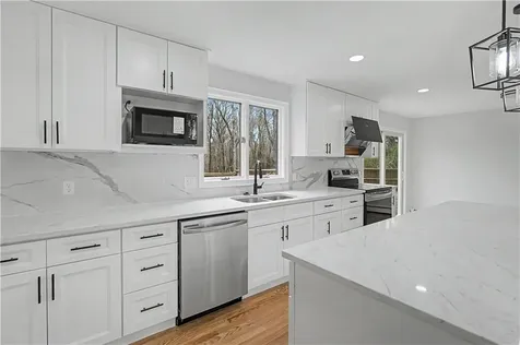 26 Trout Brook Lane Scituate RI 02831