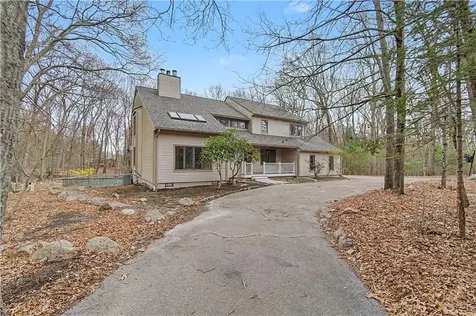 26 Trout Brook Lane Scituate RI 02831