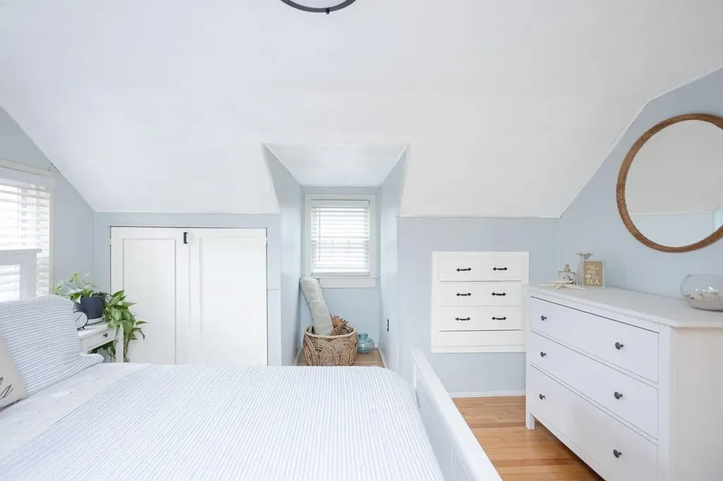 403 Valley Road Middletown RI 02842