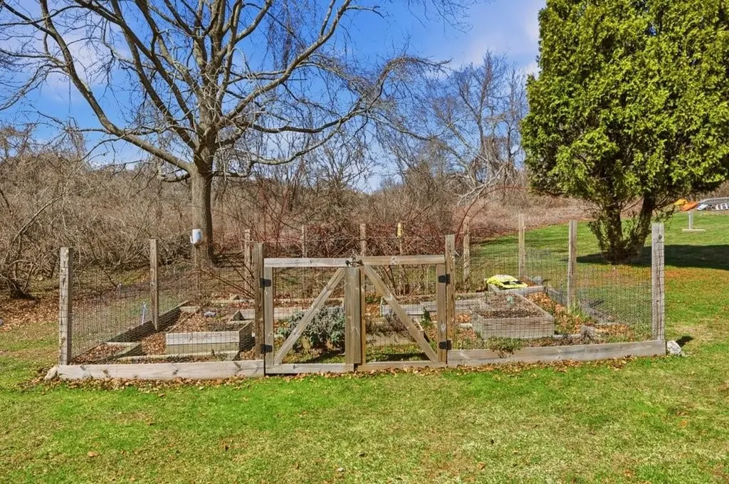 403 Valley Road Middletown RI 02842