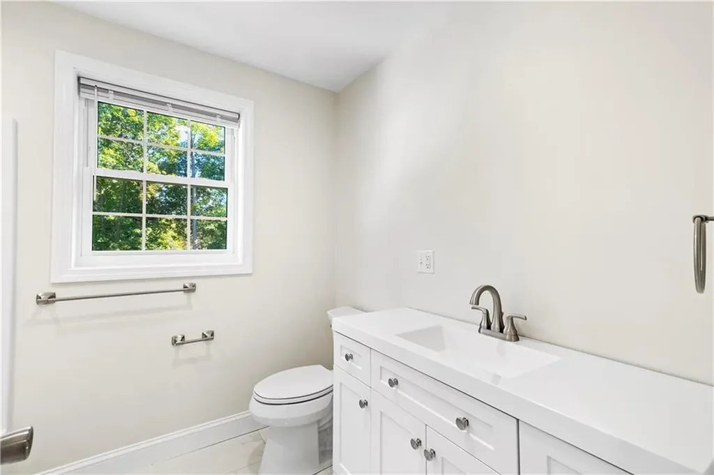 1551 Diamond Hill Road Cumberland RI 02864