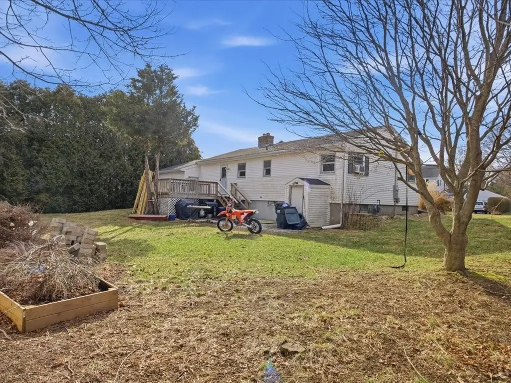 21 North Drive Westerly RI 02891