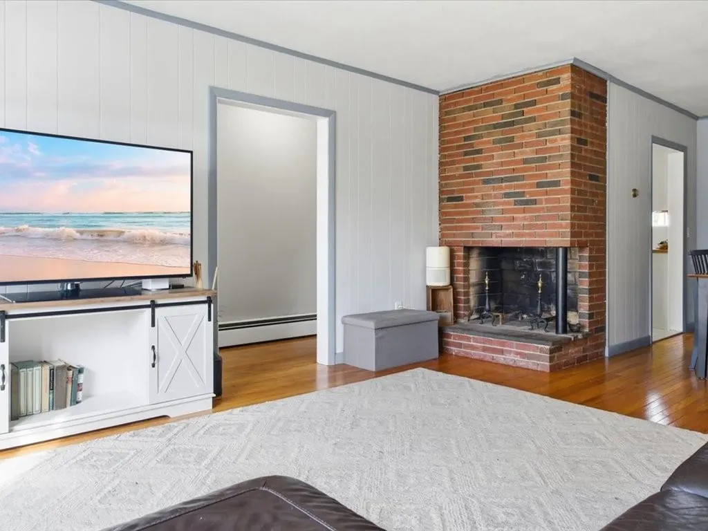 21 North Drive Westerly RI 02891