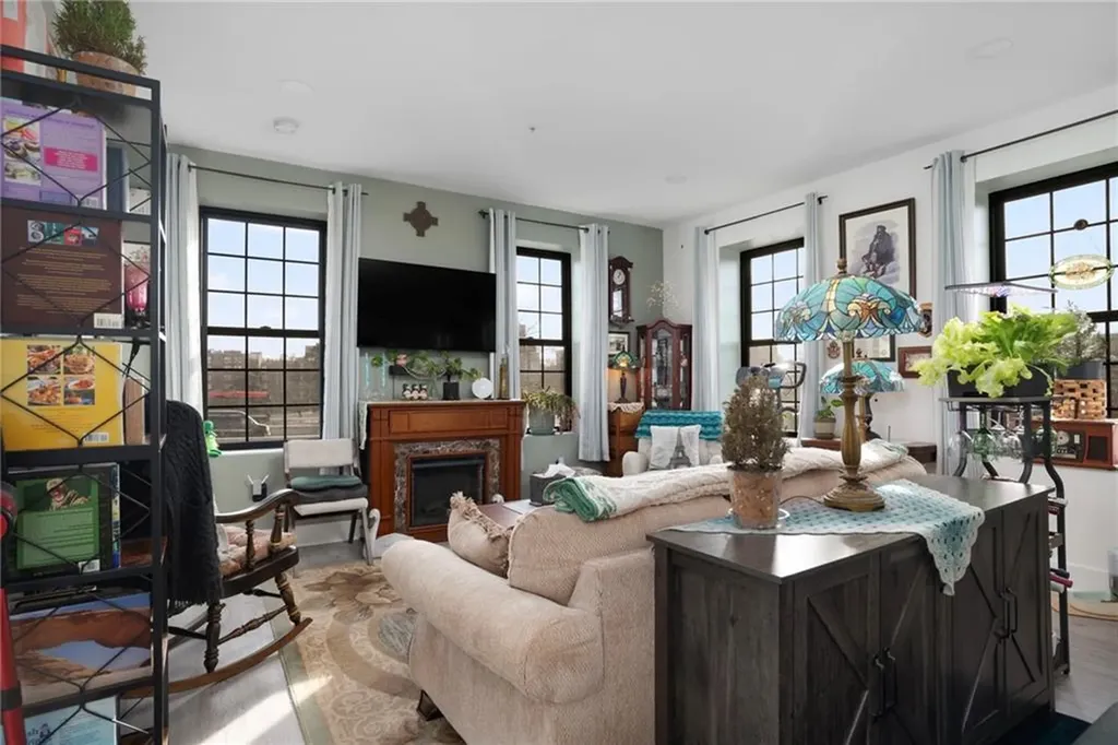 50 Ashburton Street Providence RI 02904