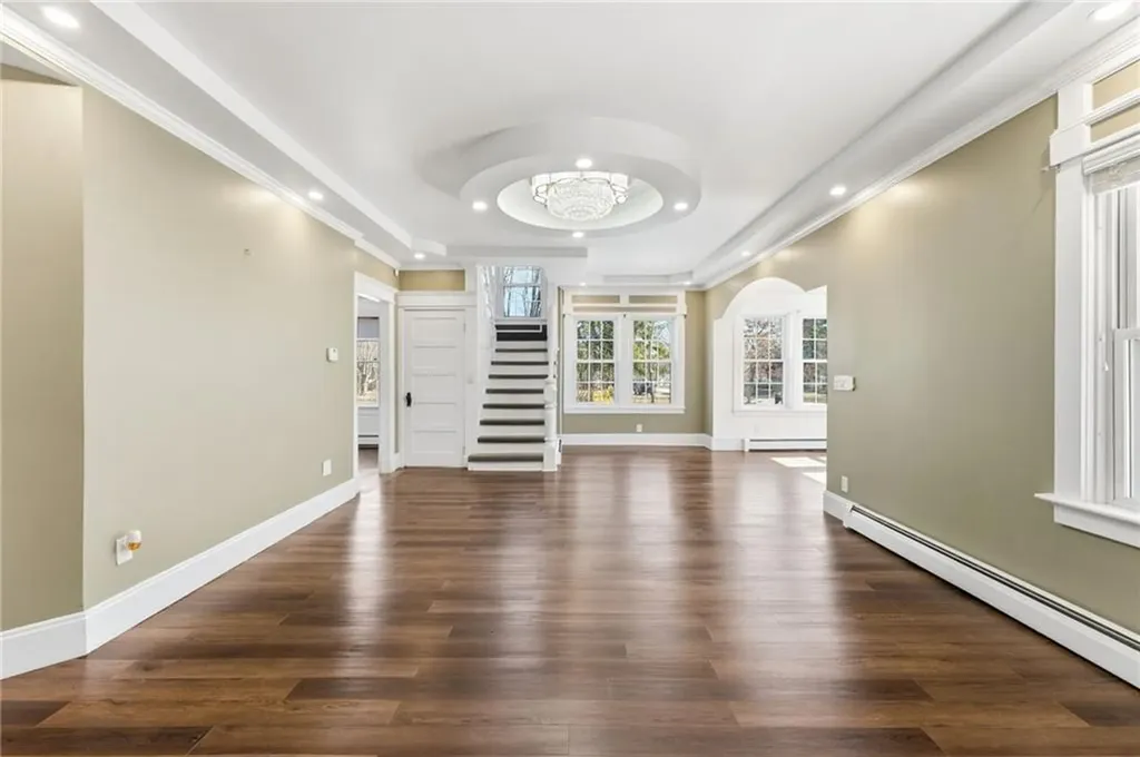 86 Wood Street Coventry RI 02816