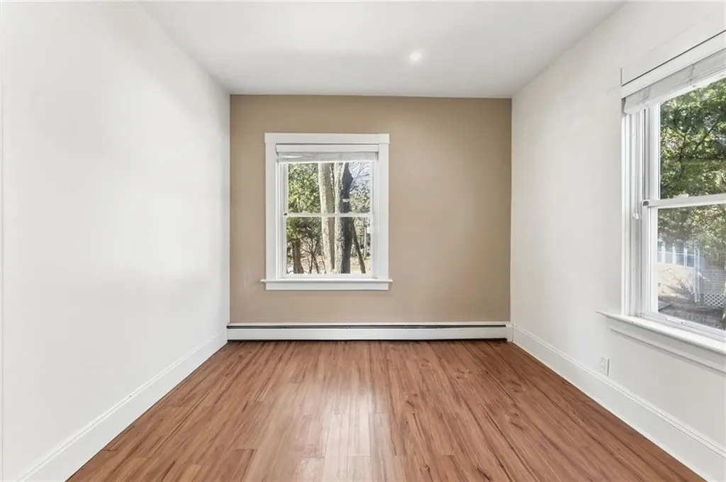 86 Wood Street Coventry RI 02816