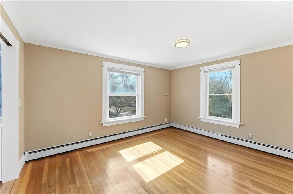 86 Wood Street Coventry RI 02816