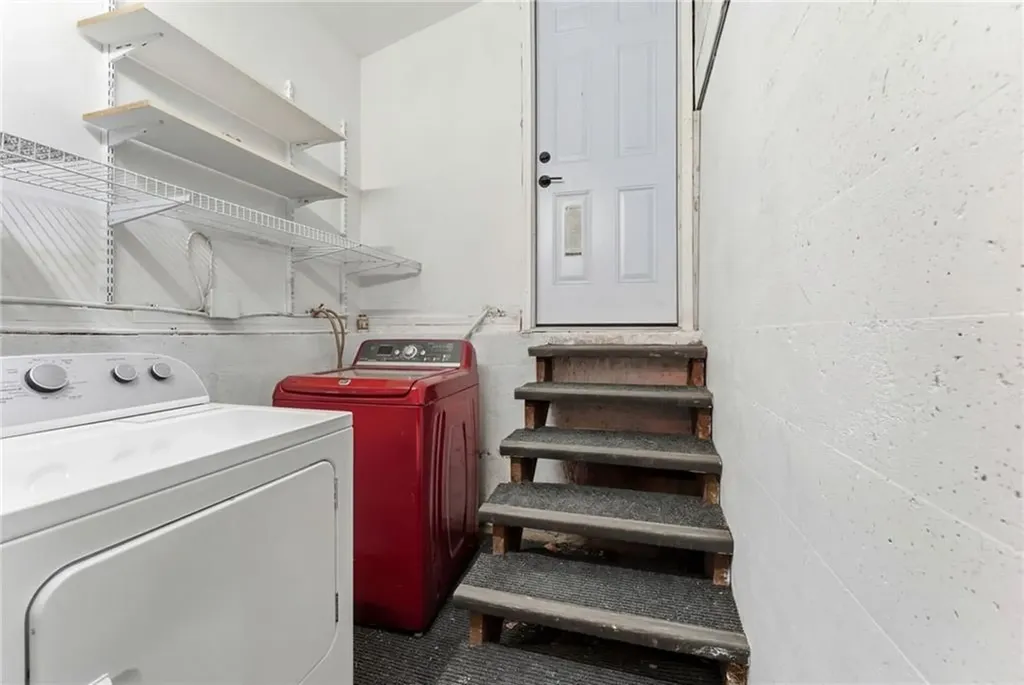 86 Wood Street Coventry RI 02816