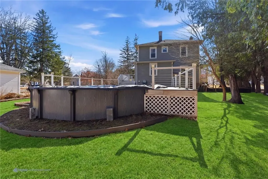 86 Wood Street Coventry RI 02816