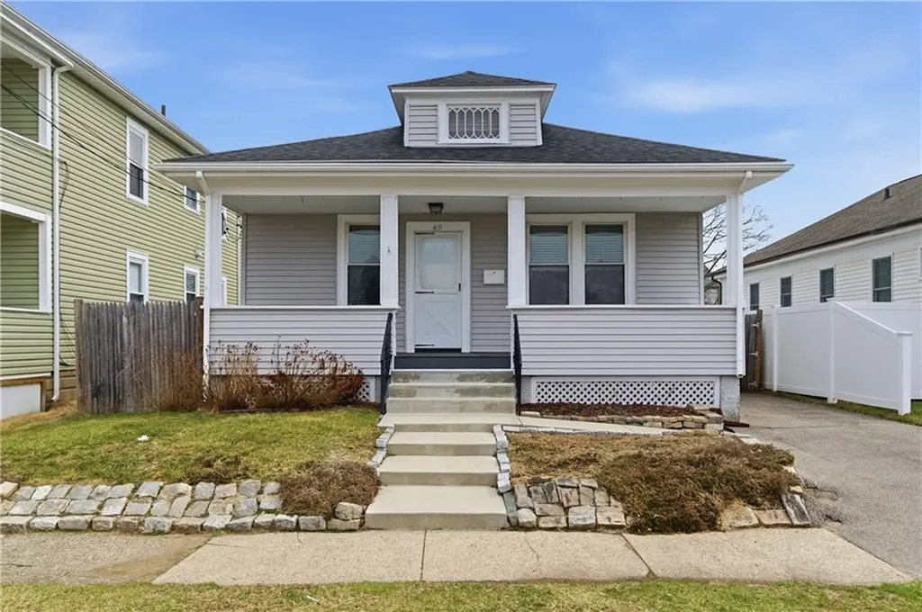 49 Harcourt Avenue Pawtucket RI 02861