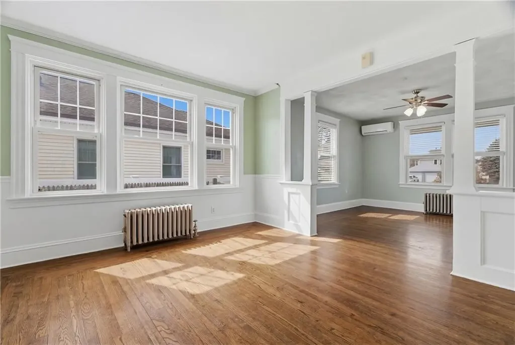 49 Harcourt Avenue Pawtucket RI 02861