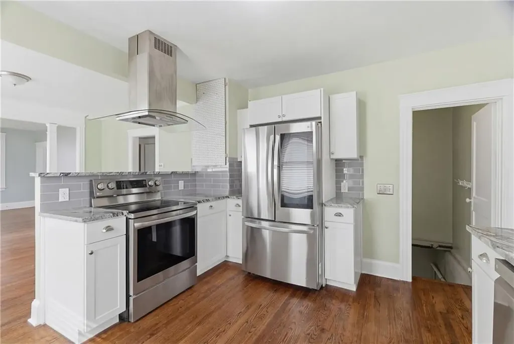 49 Harcourt Avenue Pawtucket RI 02861