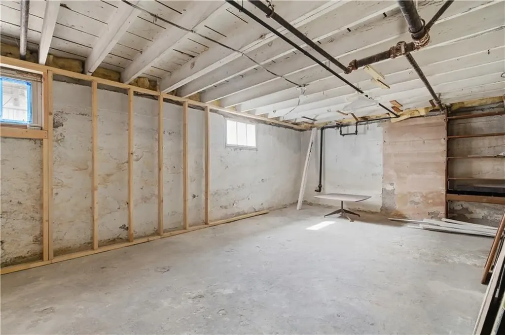 49 Harcourt Avenue Pawtucket RI 02861