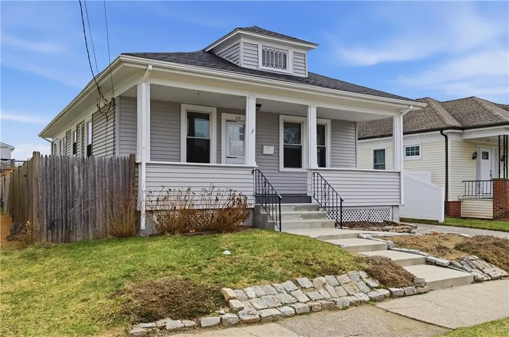 49 Harcourt Avenue Pawtucket RI 02861