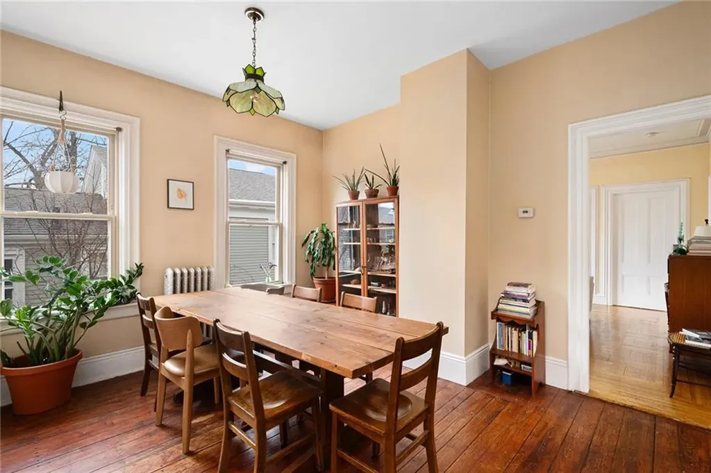 87 Hope Street Providence RI 02906