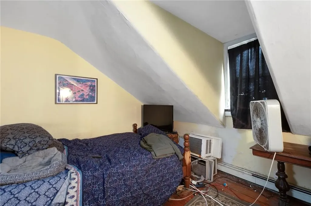 87 Hope Street Providence RI 02906