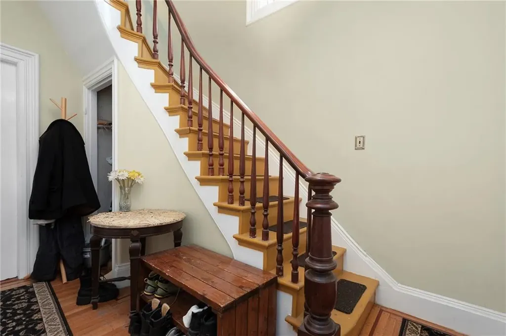 87 Hope Street Providence RI 02906