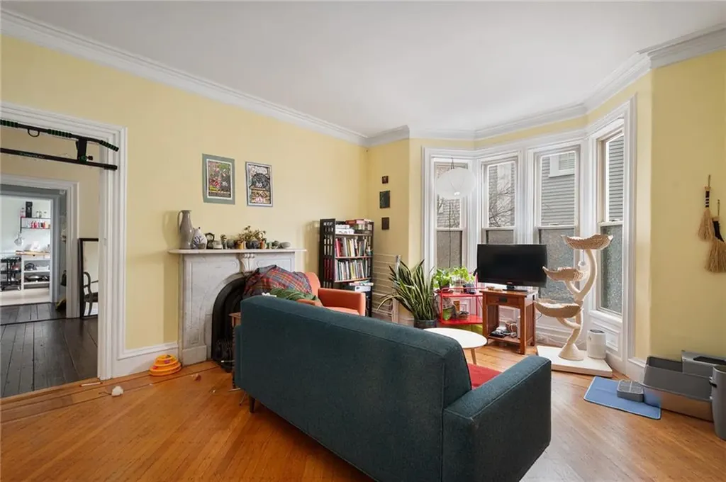 87 Hope Street Providence RI 02906