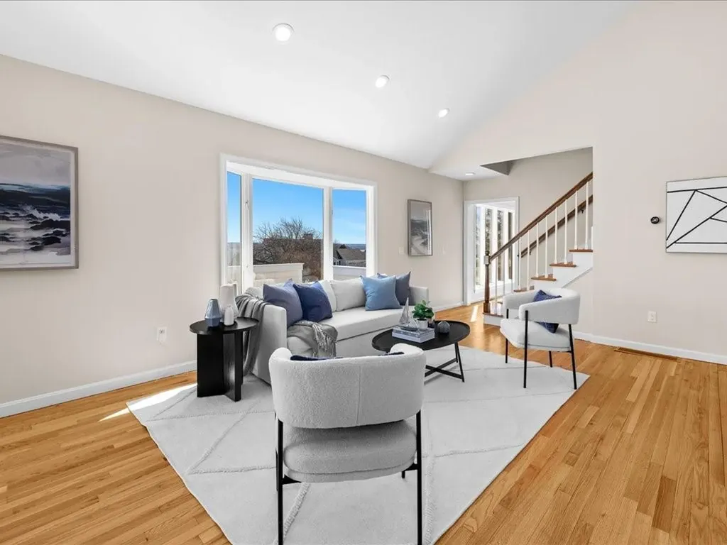 95 Holman Street Portsmouth RI 02871