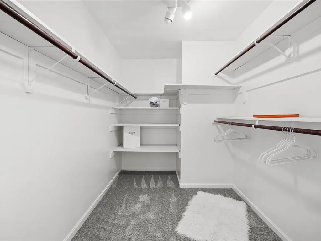 95 Holman Street Portsmouth RI 02871