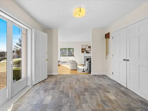 95 Holman Street Portsmouth RI 02871