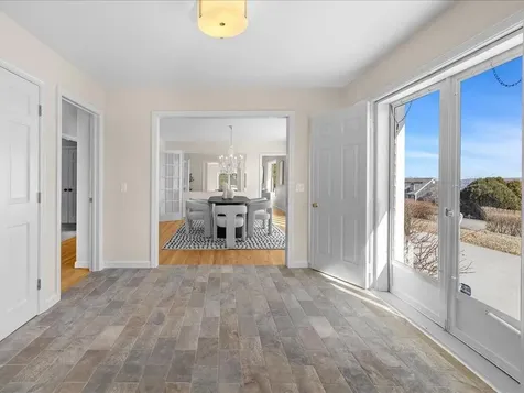 95 Holman Street Portsmouth RI 02871