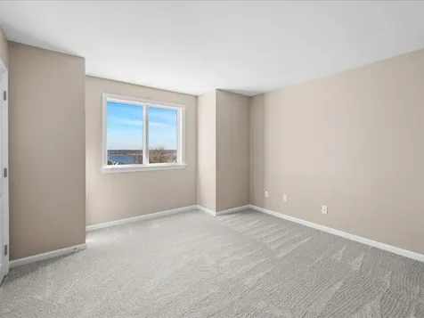 95 Holman Street Portsmouth RI 02871