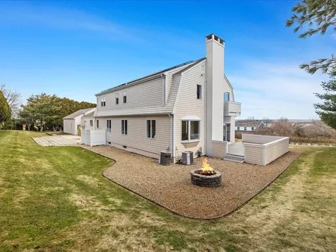 95 Holman Street Portsmouth RI 02871