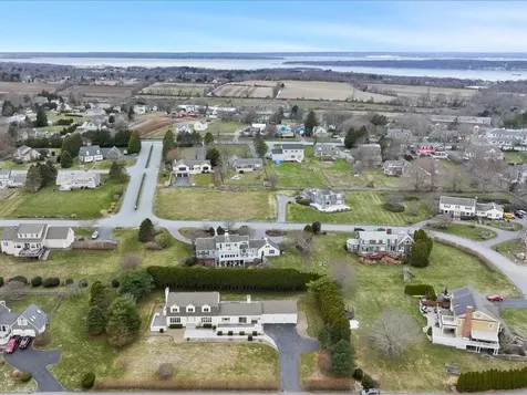 95 Holman Street Portsmouth RI 02871