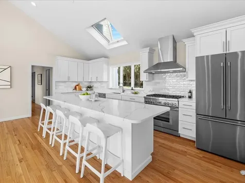 95 Holman Street Portsmouth RI 02871