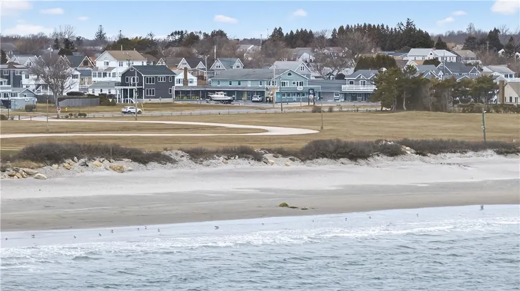 1 Angell Road Narragansett RI 02882
