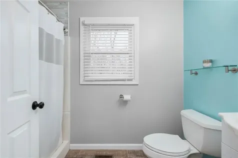 69 Walden Way Cranston RI 02921