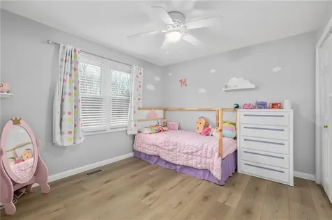 69 Walden Way Cranston RI 02921