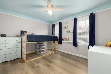 69 Walden Way Cranston RI 02921