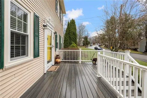 69 Walden Way Cranston RI 02921