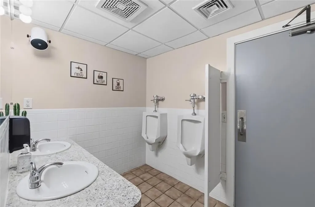 275 Child Street Street Warren RI 02885