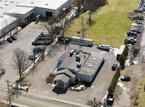 275 Child Street Street Warren RI 02885