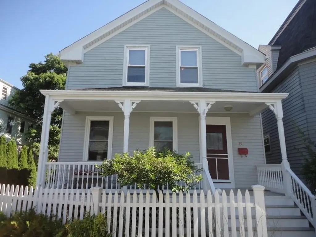 39 E Bowery Street Newport RI 02840
