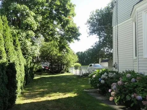 39 E Bowery Street Newport RI 02840