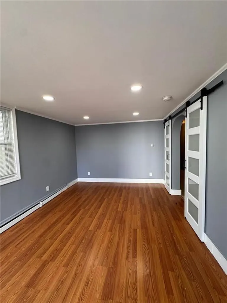 348 Union Avenue Cranston RI 02909