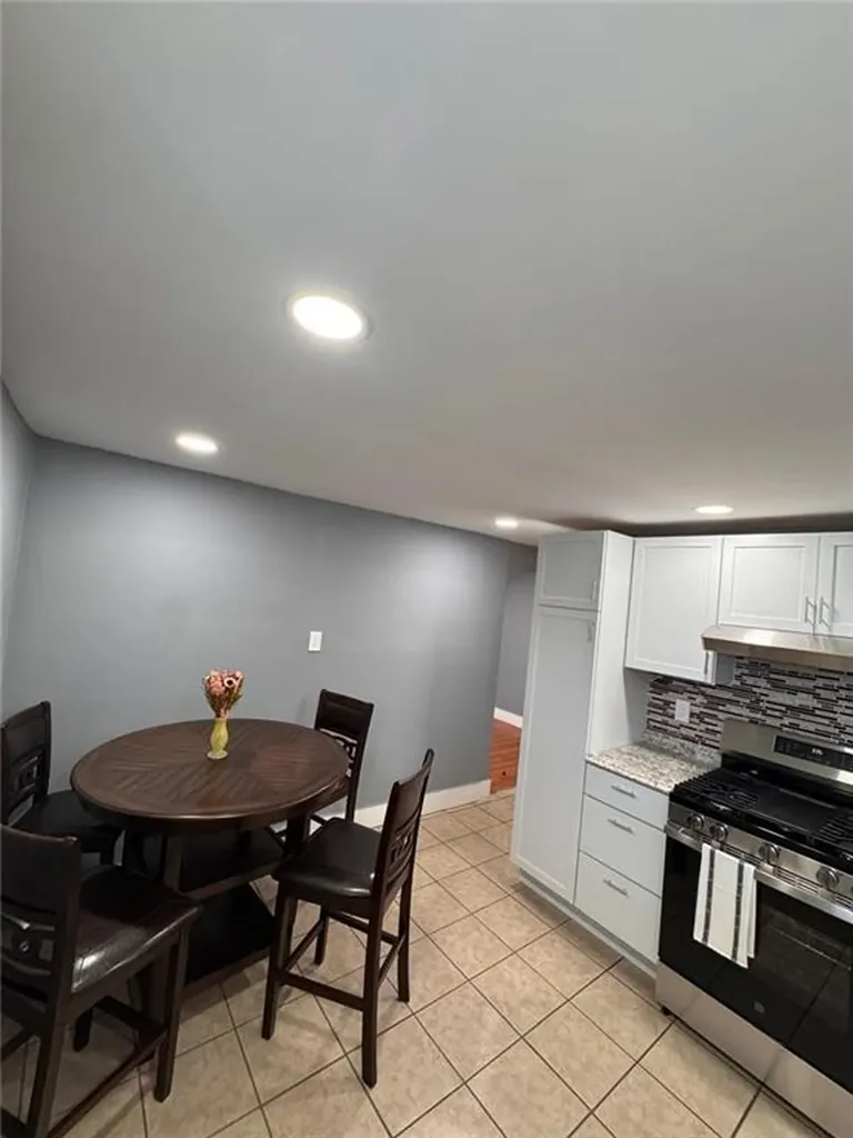 348 Union Avenue Cranston RI 02909