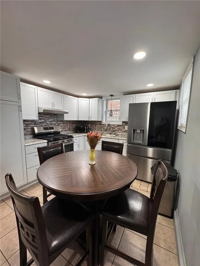 348 Union Avenue Cranston RI 02909