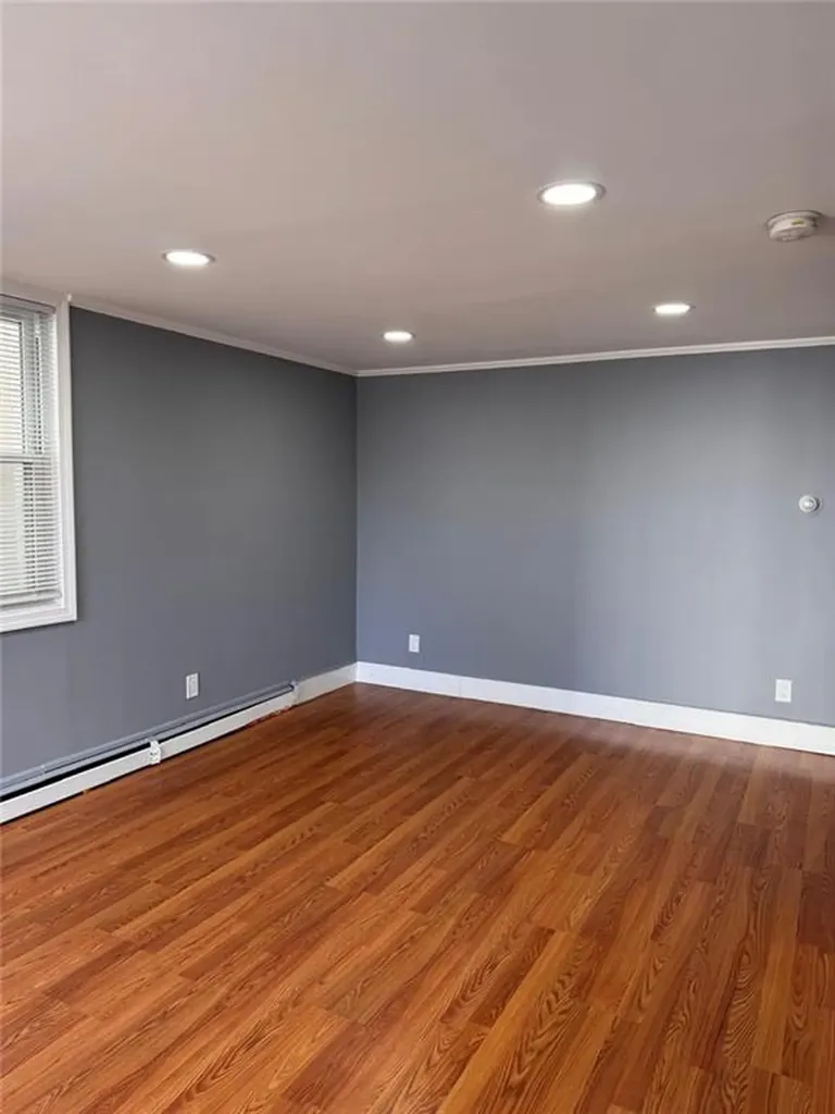 348 Union Avenue Cranston RI 02909