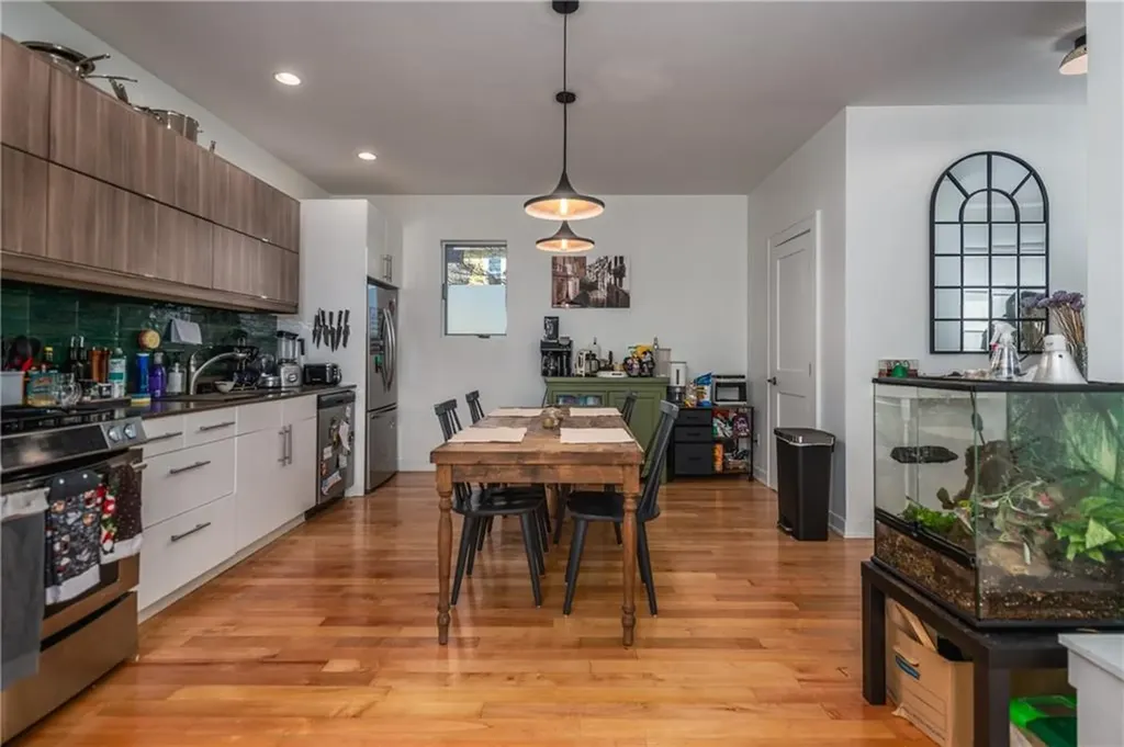 64 66 Battey Street Providence RI 02903