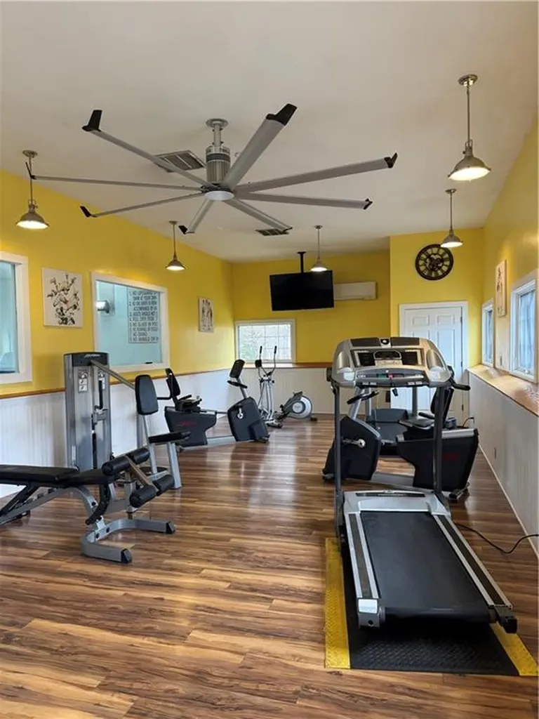 15 Bluebird Street Tiverton RI 02878